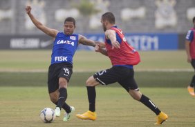 Durante o treino desta tarde no CT Joaquim Grava, zona leste da cidade. O prximo jogo da equipe ser amanh, sbado, dia 01/11, contra o Coritiba, na Arena Corinthians, vlido pela 32 rodada do Campeonato Brasileiro de 2014