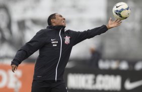 Durante o treino desta tarde no CT Joaquim Grava, zona leste da cidade. O prximo jogo da equipe ser domingo, 19,30hs