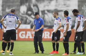 Durante o treino desta manh no CT Joaquim Grava, zona leste da cidade. O prximo jogo da equipe ser domingo, 19,30hs
