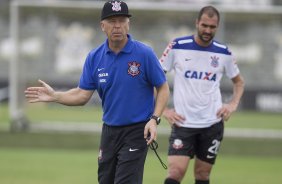 Durante o treino desta manh no CT Joaquim Grava, zona leste da cidade. O prximo jogo da equipe ser domingo, 19,30hs