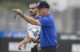Durante o treino desta manh no CT Joaquim Grava, zona leste da cidade. O prximo jogo da equipe ser domingo, 19,30hs