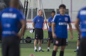 Durante o treino desta manh no CT Joaquim Grava, zona leste da cidade. O prximo jogo da equipe ser domingo, 19,30hs