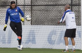 Durante o treino desta manh no CT Joaquim Grava, zona leste da cidade. O prximo jogo da equipe ser domingo, 19,30hs