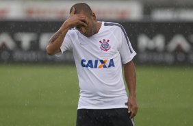 Durante a reapresentacao dos jogadores esta tarde no CT Joaquim Grava, zona leste da cidade. O próximo jogo da equipe será dia 15/01no torneio internacional, em Orlando/EUA, contra o Colonia da Alemanha