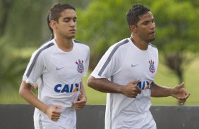 Durante a reapresentacao dos jogadores esta tarde no CT Joaquim Grava, zona leste da cidade. O próximo jogo da equipe será dia 15/01no torneio internacional, em Orlando/EUA, contra o Colonia da Alemanha