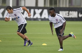 Durante a reapresentacao dos jogadores esta tarde no CT Joaquim Grava, zona leste da cidade. O próximo jogo da equipe será dia 15/01no torneio internacional, em Orlando/EUA, contra o Colonia da Alemanha