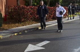 Jogadores durante treino esta manh em uma academia na cidade de Fort Lauderlale. O prximo jogo da equipe ser dia 15/01no torneio internacional, em Orlando/EUA, contra o Colonia da Alemanha