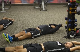 Jogadores durante treino esta manh em uma academia na cidade de Fort Lauderlale. O prximo jogo da equipe ser dia 15/01no torneio internacional, em Orlando/EUA, contra o Colonia da Alemanha