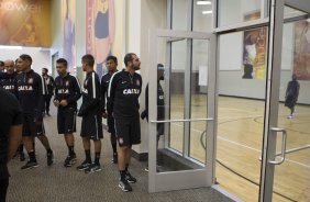 Jogadores durante treino esta manh em uma academia na cidade de Fort Lauderlale. O prximo jogo da equipe ser dia 15/01no torneio internacional, em Orlando/EUA, contra o Colonia da Alemanha