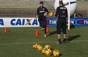 Durante treino esta manh no Lockhart Stadium, CT do Fort Lauderdale Strickers, na cidade de Fort Lauderlale. O prximo jogo da equipe ser dia 15/01no torneio internacional, em Orlando/EUA, contra o Colonia da Alemanha