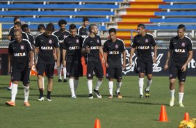 Durante o treino desta manh no Lockhart Stadium, CT do Fort Lauderdale Strickers, na cidade de Fort Lauderlale. O prximo jogo da equipe ser dia 15/01no torneio internacional, em Orlando/EUA, contra o Colonia da Alemanha