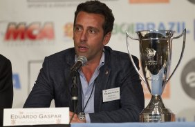 O gerente de futebol Edu Gaspar participa de conferencia de imprensa para apresentao do Florida Cup 2015, antes do treino desta tarde na cidade de Orlando/EUA. O prximo jogo da equipe ser amanh, dia 15/01, no Florida Cup, em Orlando/EUA, contra o Colonia da Alemanha