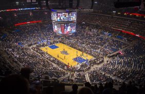 Cassio participa de evento da NBA - National Basketball League - no Amway Center na cidade de Orlando, ao lado do torcedor Ricardo Ramos, aps o treino desta tarde na cidade de Orlando/EUA. O prximo jogo da equipe ser amanh, dia 15/01,no ESPN Wide World of Sports Complex, pelo Florida Cup, em Orlando/EUA, contra o Colonia da Alemanha