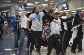 Cassio participa de evento da NBA - National Basketball League - no Amway Center na cidade de Orlando, ao lado do torcedor Ricardo Ramos, aps o treino desta tarde na cidade de Orlando/EUA. O prximo jogo da equipe ser amanh, dia 15/01,no ESPN Wide World of Sports Complex, pelo Florida Cup, em Orlando/EUA, contra o Colonia da Alemanha