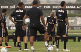 Durante o treino desta manh no CT Joaquim Grava, zona leste da cidade. O prximo jogo da equipe ser contra o Corinthian Casuals, da Inglaterra, sbado, dia 24/01, na Arena Corinthians, em homenagem ao co-irmo