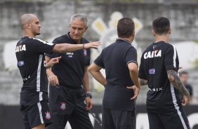 Durante o treino desta manh no CT Joaquim Grava, zona leste da cidade. O prximo jogo da equipe ser contra o Corinthian Casuals, da Inglaterra, sbado, dia 24/01, na Arena Corinthians, em homenagem ao co-irmo