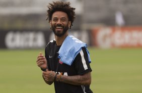 Durante o treino desta manh no CT Joaquim Grava, zona leste da cidade. O prximo jogo da equipe ser contra o Corinthian Casuals, da Inglaterra, sbado, dia 24/01, na Arena Corinthians, em homenagem ao co-irmo