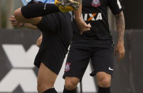 Durante o treino desta manh no CT Joaquim Grava, zona leste da cidade. O prximo jogo da equipe ser contra o Corinthian Casuals, da Inglaterra, sbado, dia 24/01, na Arena Corinthians, em homenagem ao co-irmo