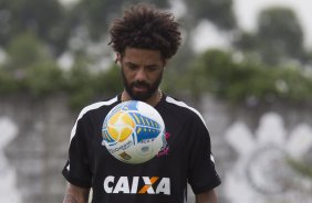 Durante o treino desta manh no CT Joaquim Grava, zona leste da cidade. O prximo jogo da equipe ser contra o Corinthian Casuals, da Inglaterra, sbado, dia 24/01, na Arena Corinthians, em homenagem ao co-irmo