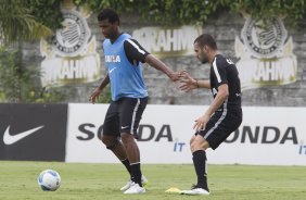 Durante o treino desta manh no CT Joaquim Grava, zona leste da cidade. O prximo jogo da equipe ser contra o Corinthian Casuals, da Inglaterra, sbado, dia 24/01, na Arena Corinthians, em homenagem ao co-irmo