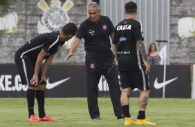 Durante o treino desta manh no CT Joaquim Grava, zona leste da cidade. O prximo jogo da equipe ser contra o Corinthian Casuals, da Inglaterra, sbado, dia 24/01, na Arena Corinthians, em homenagem ao co-irmo