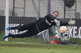 Durante o treino desta manh no CT Joaquim Grava, zona leste da cidade. O prximo jogo da equipe ser quarta-feira, dia 04/02, contra o Once Caldas/Colmbia, na Arena Corinthians, jogo de ida da Pr Libertadores de 2015