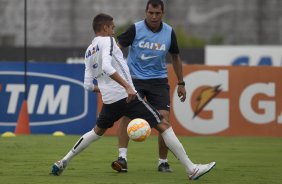Durante o treino desta manh no CT Joaquim Grava, zona leste da cidade. O prximo jogo da equipe ser quarta-feira, dia 04/02, contra o Once Caldas/Colmbia, na Arena Corinthians, jogo de ida da Pr Libertadores de 2015