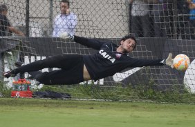 Durante o treino desta manh no CT Joaquim Grava, zona leste da cidade. O prximo jogo da equipe ser quarta-feira, dia 04/02, contra o Once Caldas/Colmbia, na Arena Corinthians, jogo de ida da Pr Libertadores de 2015