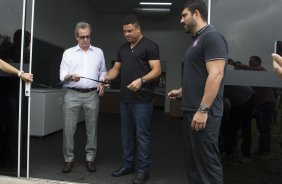 Inauguracao do Laboratorio R9 apôs o treino desta manhã no CT Joaquim Grava, zona leste da cidade. O próximo jogo da equipe será quarta-feira, dia 04/02, contra o Once Caldas/Colômbia, na Arena Corinthians, jogo de ida da Pré Libertadores de 2015