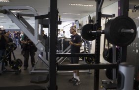 Inauguracao do Laboratorio R9 aps o treino desta manh no CT Joaquim Grava, zona leste da cidade. O prximo jogo da equipe ser quarta-feira, dia 04/02, contra o Once Caldas/Colmbia, na Arena Corinthians, jogo de ida da Pr Libertadores de 2015