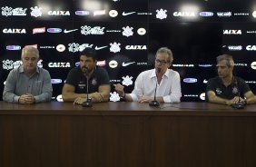 Inauguracao do Laboratorio R9 aps o treino desta manh no CT Joaquim Grava, zona leste da cidade. O prximo jogo da equipe ser quarta-feira, dia 04/02, contra o Once Caldas/Colmbia, na Arena Corinthians, jogo de ida da Pr Libertadores de 2015