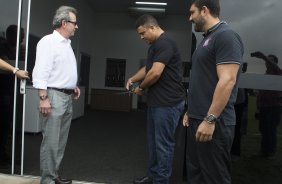 Inauguracao do Laboratorio R9 apôs o treino desta manhã no CT Joaquim Grava, zona leste da cidade. O próximo jogo da equipe será quarta-feira, dia 04/02, contra o Once Caldas/Colômbia, na Arena Corinthians, jogo de ida da Pré Libertadores de 2015