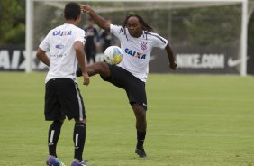 Durante o treino desta tarde no CT Joaquim Grava, zona leste da cidade. O próximo jogo do time será sábado dia 14/02 contra o Botafogo/RP, na Arena Corinthians, válido pela 4ª rodada do Campeonato Paulista de 2015