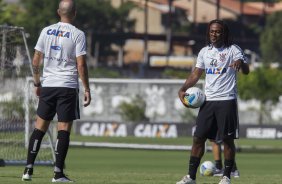 Durante o treino desta manh no CT Joaquim Grava, localizado no Parque Ecolgico do Tiete, zona leste da cidade. O prximo jogo ser sbado dia 14/02 contra o Botafogo/RP, na Arena Corinthians, vlido pela 4 rodada do Campeonato Paulista de 2015