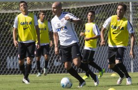 Durante o treino desta manh no CT Joaquim Grava, localizado no Parque Ecolgico do Tiete, zona leste da cidade. O prximo jogo ser sbado dia 14/02 contra o Botafogo/RP, na Arena Corinthians, vlido pela 4 rodada do Campeonato Paulista de 2015