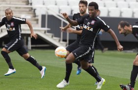 Durante o treino desta tarde na Arena Corinthians, zona leste da cidade. O prximo jogo ser amanh, quarta-feira, dia 18/02 contra o So Paulo, na Arena Corinthians, jogo de ida da fase classificatoria da Copa Libertadores da Amrica 2015