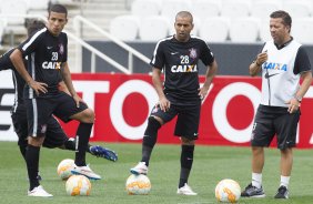 Durante o treino desta tarde na Arena Corinthians, zona leste da cidade. O prximo jogo ser amanh, quarta-feira, dia 18/02 contra o So Paulo, na Arena Corinthians, jogo de ida da fase classificatoria da Copa Libertadores da Amrica 2015