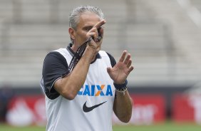 Durante o treino desta tarde na Arena Corinthians, zona leste da cidade. O prximo jogo ser amanh, quarta-feira, dia 18/02 contra o So Paulo, na Arena Corinthians, jogo de ida da fase classificatoria da Copa Libertadores da Amrica 2015