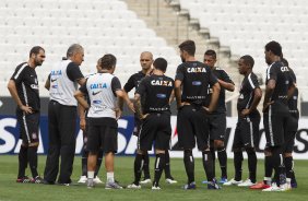 Durante o treino desta tarde na Arena Corinthians, zona leste da cidade. O prximo jogo ser amanh, quarta-feira, dia 18/02 contra o So Paulo, na Arena Corinthians, jogo de ida da fase classificatoria da Copa Libertadores da Amrica 2015