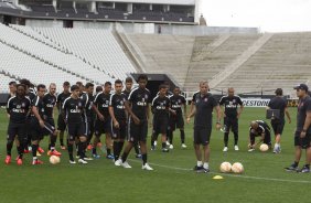 Durante o treino desta tarde na Arena Corinthians, zona leste da cidade. O prximo jogo ser amanh, quarta-feira, dia 18/02 contra o So Paulo, na Arena Corinthians, jogo de ida da fase classificatoria da Copa Libertadores da Amrica 2015