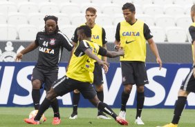 Durante o treino desta tarde na Arena Corinthians, zona leste da cidade. O prximo jogo ser amanh, quarta-feira, dia 18/02 contra o So Paulo, na Arena Corinthians, jogo de ida da fase classificatoria da Copa Libertadores da Amrica 2015