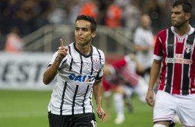 Durante o jogo realizado esta noite na Arena Corinthians entre Corinthians x So Paulo, jogo vlido pelo primeiro turno da fase classificatoria da Copa Libertadores da Amrica 2015