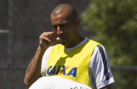 Durante o treino desta manh no CT Joaquim Grava, zona leste da cidade. O prximo jogo ser quarta-feira, dia 25/02 contra o Linense, no estdio Gilbertao., jogo adiado da 2 rodada do Campeonato Paulista de 2015