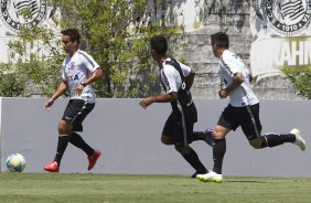 Durante o treino desta manh no CT Joaquim Grava, zona leste da cidade. O prximo jogo ser quarta-feira, dia 25/02 contra o Linense, no estdio Gilbertao., jogo adiado da 2 rodada do Campeonato Paulista de 2015