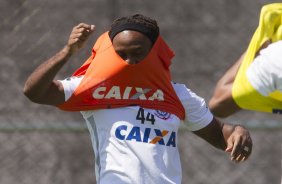 Durante o treino desta manh no CT Joaquim Grava, zona leste da cidade. O prximo jogo ser quarta-feira, dia 25/02 contra o Linense, no estdio Gilbertao., jogo adiado da 2 rodada do Campeonato Paulista de 2015