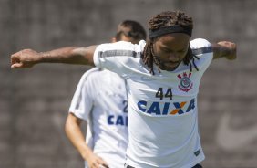 Durante o treino desta manh no CT Joaquim Grava, zona leste da cidade. O prximo jogo ser quarta-feira, dia 25/02 contra o Linense, no estdio Gilbertao., jogo adiado da 2 rodada do Campeonato Paulista de 2015