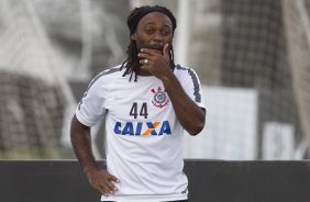 Durante o treino desta tarde no CT Joaquim Grava, zona leste da cidade. O prximo jogo ser amanh, quarta-feira, dia 25/02 contra o Linense, no estdio Gilbertao., jogo adiado da 2 rodada do Campeonato Paulista de 2015