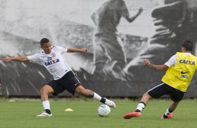 Durante o treino desta tarde no CT Joaquim Grava, zona leste da cidade. O prximo jogo ser amanh, quarta-feira, dia 25/02 contra o Linense, no estdio Gilbertao., jogo adiado da 2 rodada do Campeonato Paulista de 2015