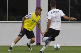 Durante o treino desta tarde no CT Joaquim Grava, zona leste da cidade. O prximo jogo ser amanh, quarta-feira, dia 25/02 contra o Linense, no estdio Gilbertao., jogo adiado da 2 rodada do Campeonato Paulista de 2015