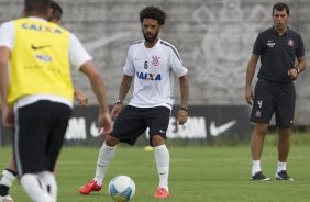 Durante o treino desta tarde no CT Joaquim Grava, zona leste da cidade. O prximo jogo ser amanh, quarta-feira, dia 25/02 contra o Linense, no estdio Gilbertao., jogo adiado da 2 rodada do Campeonato Paulista de 2015